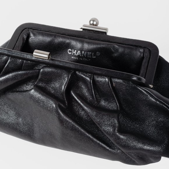 Chanel 07A Black Leather Clutch Bag - Picture 8 of 10